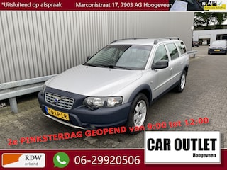 Volvo XC70 2.5 T Comfort Line NAP, Leer, Clima, Stoelvw, CC, PDC, LM, Trekh, nw. APK – Inruil Mogelijk –