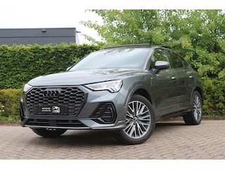 Audi Q3 45 TFSI e 3x S-Line | Panoramadak | Trekhaak | Camera | Black optik | Dode hoek | Adaptive cruise control | Elek