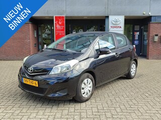 Toyota Yaris 1.0 VVT-i ASPIRATION 1E-EIG BLUETOOTH AIRCO CAMERA EL-RAMEN/SPIEGELS NL-AUTO 100% DEALERONDERHOUDEN