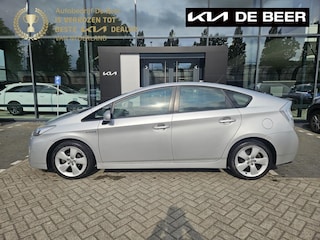 Toyota Prius 1.8 Full Hybrid 136PK Aut Dynamic Business (Handel/ Export)