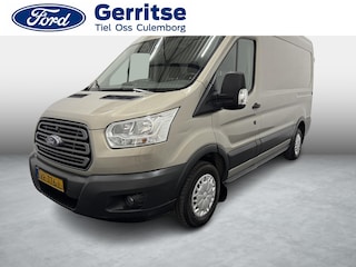 Ford Transit 310 2.2 TDCI L2H2 Trend met o.a. een Trekhaak, Achteruitrijcamera, Parkeersensoren en Stoelverwarming. Marge Bus!