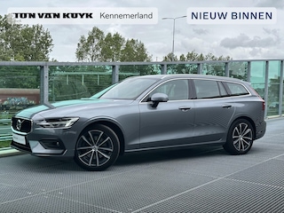 Volvo V60 2.0 B3 Business Pro / Trekhaak / Pano. dak / Stoelen voor en achter + stuur verwarmd / Leder / Pilot assist / BLIS /