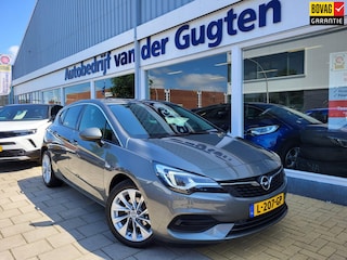 Opel Astra 1.2 Elegance / Camera / Carplay & Android / 31.000 /