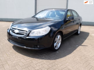 Chevrolet Epica Met reparatie, geen compressie 3e cylinder. Welke technicus gaat er mee aan de slag ?