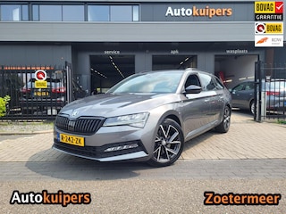Skoda Superb Combi 1.5 TSI ACT Sportline Business | 1e eigenaar | Met o.a. elektrische achterklep, digitaal dashboard en navigatie