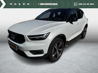 Volvo XC40 2.0 T4 R-Design | Stoelverwarming | Schuif/kantel panoramadak | DAB | Parkeercamera | Parkeersensoren V+A | Adaptieve cruise control | Dodehoekdetectie |