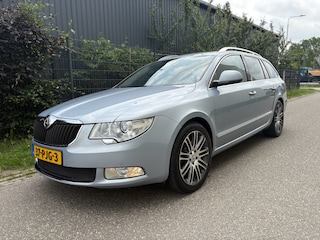 Skoda Superb Combi 3.6 FSI Elegance 4x4 Business Line / AUTOMAAT / PANORAMADAK / NAVI