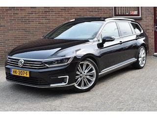 Volkswagen Passat Variant 1.4 TSI GTE Highline '15 Pano Leder LED Navi Clima Cruise