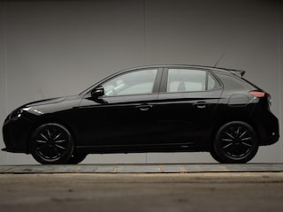 Opel Corsa 1.2 Edition Sport (APPLE CARPLAY,NAVI,LANE ASSIST,PDC,LED,CRUISE,BLACK EDITION,SPORTSTOELEN,NETTE STAAT)