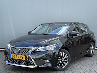Lexus CT BWJ 2020 200h Ultimate Edition HYBRID / NAVI / CLIMA / CRUISE / BLUETOOTH / KEYLESS / ISOFIX / LMV / PDC / MULTIFUNCT. STUUR ULTIMATE EDITION