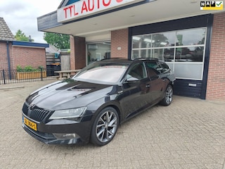 Skoda Superb Combi 1.4 TSI ACT Sportline Business, Clima, Cruise, Trekhaak, PDC, ACC, NAP