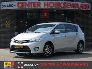 Toyota Corolla Verso (7p) 1.8 VVT-i 147pk Business Plus | 7 persoons | Privacy | Stoelverwarming | Camera |