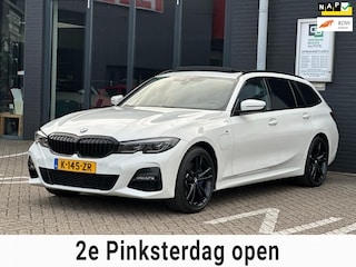BMW 3-serie Touring 330e High Executive/2de EG/NAVI/CAMERA/PANO/LEDER/NL AUTO-NAP