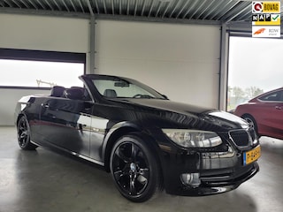 BMW 3-serie Cabrio 320i Sportief / Leder.