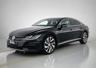 Volkswagen Arteon 2.0 TSI R Line | Pano | Trekhaak | Camera | CarPlay