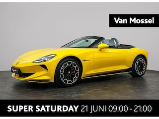 MG Cyberster Trophy Extended Range 77kWh | Showroommodel | 507 KM Bereik WLTP | Zwarte Kap | Rood Leder | Inca Yellow