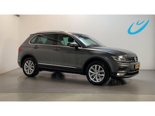 Volkswagen Tiguan 2.0 TDI 150pk DSG 4Motion Highline Virtual Cockpit Alcantara Navigatie Trekhaak