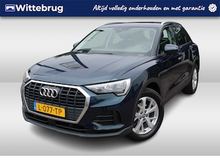 Audi Q3 35 TFSI 150pk / LED / Navi by App Connect / LM velgen 18 inch / Trekhaak zwenkbaar / Climatronic