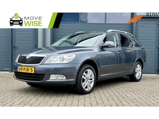 Skoda Octavia Combi 1.8 TSI 160pk 4x4 UNIEK | 156.000 km NAP | Trekhaak |Carplay | Cruise | Zeer Net |