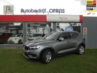 Volvo XC40 2.0 T4 Momentum AUTOMAAT. NL-Auto, Trekhaak enz.