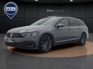 Volkswagen Passat 1.4 TSI PHEV GTE Business | Pano dak | 360 Camera | Trekhaak | IQ-Light | ACC | Navigatie | Stuur-/Stoelverwarming |
