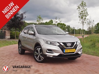 Nissan Qashqai 1.2 N-Connecta | 360 Camera | DAB | Cruise Control | Trekhaak | Glazen dak |