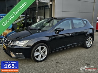 Seat Leon 1.6 TDI Style Business Intense DSG/Carplay/PDC