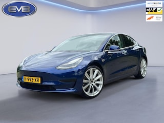 Tesla Model 3 Standard RWD Plus 60 kWh, 20 inch lmv, extra getint glas, panoramadak, leder 1e eigenaar, NL auto met nap