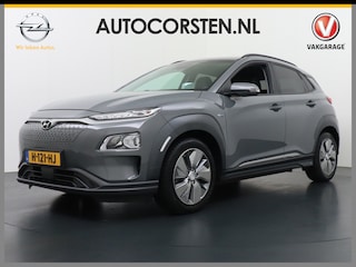 Hyundai Kona EV 64kWh Stoelverwarming Apple Carplay Android Auto Navi Ecc Adap.Cruise Head-Up Display Camera DAB PDC Fashion Design-Pack Keyless Bluelink Led Regen-Lichtsensor Dodehoek-assistent Rijstrooksensor 1e Eigenaar, 449km WLTP actieradius Heerlijke sterke en efficiënte EV met grote accu!