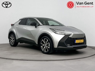 Toyota C-HR 1.8 Hybrid 140 Dynamic | Dodehoek detectie | Navigatie | Keyless | Parkeersensoren voor/achter | 18 inch | Apple Carplay / Android Auto