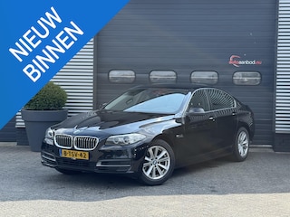 BMW 520i High Executive | Navigatie | Lederen Bekleding | Memory Stoelen | Elektrische Trekhaak | Stoelverwarming |