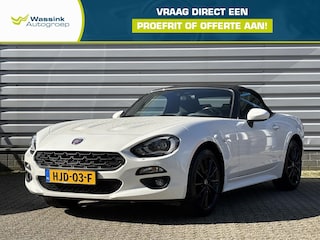 Fiat 124 Spider 1.4 MultiAir Lusso Automaat | Supersprint uitlaat | Zwarte LMV | Navigatie