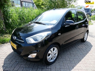 Hyundai i10 1.1 i-Catcher 4-Cilinder Airco Hoge instap PDC Zuinig