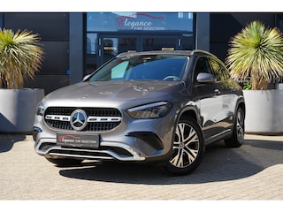 Mercedes-Benz GLA 200 Star Edition 164pk Stoelverwarming/Trekhaak/Camera