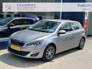 Peugeot 308 1.2 Turbo 130PK Allure | 6-Bak | Trekhaak 1300KG | Navigatie | All Season banden | LED | Climate control | Lichtmetaal | Sensoren Achter | Cruise control | Mistlampen.