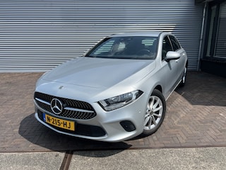 Mercedes-Benz A-klasse 180 Business Solution Luxury panoramadak