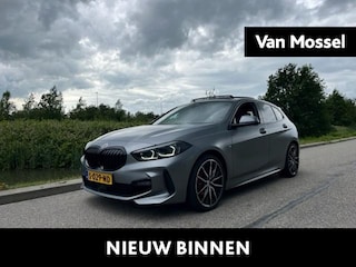 BMW 120i High Executive M-Sport | Panoramadak | Lederen Bekleding | Memory | Stoelverwarming + Stuurverwarming | HUD-Display | Camera |