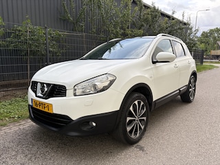 Nissan Qashqai 2.0 Connect Edition / AUTOMAAT / LEER / NAVI / PANORAMADAK