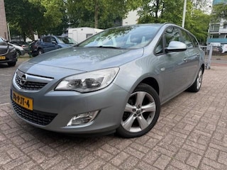 Opel Astra Sports Tourer 1.4 Turbo Edition Navi/Clima/Cruise/Trekh