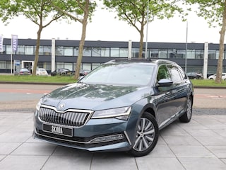 Skoda Superb Combi iV 1.4 TSI PHEV 218PK | Panodak | Standkachel | Virtual | Memory | Elektrische koffer | Trekhaak | Stoel&Stuurverwarming |
