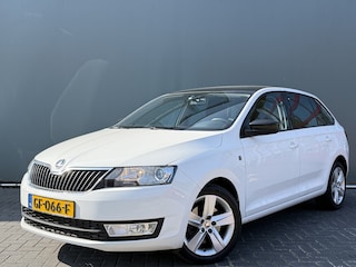 Skoda Rapid Spaceback BWJ 2015 1.2 TSI 105 PK Greentech Elegance TREKHAAK / CLIMA/ CRUISE / STOELVERW. / PANORAMADAK / LMV / PDC