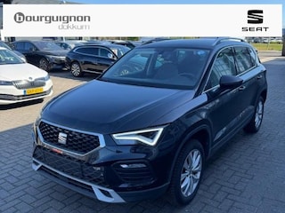 Seat Ateca 1.5 TSI Style | 150Pk | 1800KG trekgewicht! | Trekhaak | Elec. klep | A-Camera | 150PK |