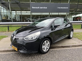 Renault Clio 1.5 dCi ECO Authentique / Dealer onderhouden / Trekhaak / Airco / Navi / 2e Pinksterdag Open 09.00 - 17.00 uur