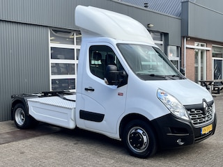 Renault Master T35 2.3 dCi Be Trekker 8260kg totaalgewicht Airco Cruise controle Navigatie Bluetooth 3-Persoons uitvoering Euro 5 Be-trekker 5950kg trekgewicht Trekker Oplegger trekker Schotel Sattelzugmachine