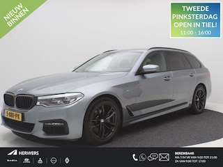 BMW 5-serie Touring 520i High Executive / Automatische Achterklep / Trekhaak / Elektrisch bestuurdersstoel met geheugen functie / LMV / Navigatie / Cruise Control / Complete Historie aanwezig / Privacy Glass /
