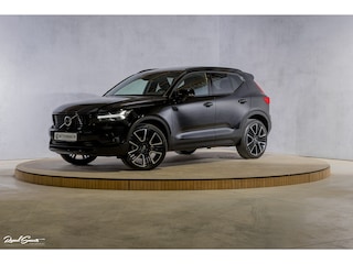 Volvo XC40 2.0 B4 R-Design | Panorama dak | Adaptieve cruise | Apple carplay | 21 inch |