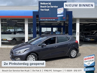 Kia Ceed cee'd 1.6 GDI 20th Anniversary / NL-Auto / 135 PK / Dealer-Onderhouden / Cruise-Control / Afneembare-Trekhaak / Armsteun Voor + Achter / Radio-Bluetooth / Airco / Elektr.-Ramen Voor / ENZ.
