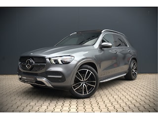 Mercedes-Benz GLE 350 D 4MATIC AMG Line | Grijs Kenteken | Marge | Adaptive Cruise Control | Stoelverwarming | Panoramadak | Trekhaak | Camera | Apple Carplay | Ambiance Verlichting | Leder | Keyless