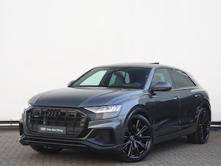 Audi Q8 55 TFSI e quattro Pro Line S 381 Pk | Matrix LED | Panoramadak | Luchtvering | Head up | Trekhaak | Camera | Parkeersensoren V+A | 23" Lichtmetalen velgen |