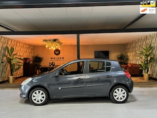 Renault Clio 1.4-16V Dynamique NAP Trekhaak Airco Nieuwe APK Rijklaar